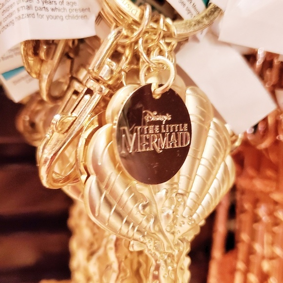 DISNEY PARKS LITTLE MERMAID KEY KEYCHAIN - Picture 4 of 5